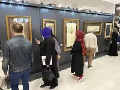 Eyüpsultan'da '41 eser 41 sanatçı' sergisi açıldı Eyüpsultan'da '41 eser 41 sanatçı' sergisi açıldı