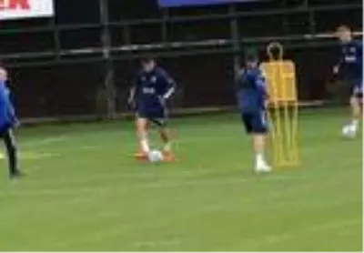 Fenerbahçe'de Trabzonspor maçı hazırlıkları Fenerbahçe'de Trabzonspor maçı hazırlıkları