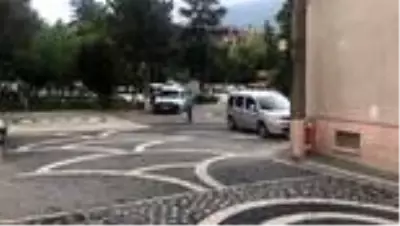 Konya'da genç avukatı bıçakla yaralayan şüpheli tutuklandı Konya'da genç avukatı bıçakla yaralayan şüpheli tutuklandı