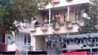 Hakkında uzaklaştırma kararı olan kişi, eşini tabancayla yaraladı (2) Hakkında uzaklaştırma kararı olan kişi, eşini tabancayla yaraladı (2)