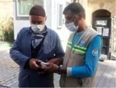 Temizlik işçisinden örnek davranış: Bulduğu 35 bin 360 lirayı sahibine teslim etti Temizlik işçisinden örnek davranış: Bulduğu 35 bin 360 lirayı sahibine teslim etti