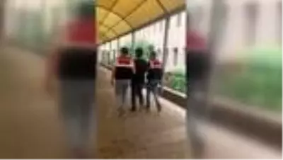 Son dakika haberi: İzmir'de FETÖ üyesi şüphelisi 4 kişi gözaltına alındı Son dakika haberi: İzmir'de FETÖ üyesi şüphelisi 4 kişi gözaltına alındı