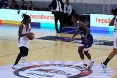 Kadınlar Basketbol Süper Ligi: B. Elazığ İl Özel İdare: 68 Büyükşehir Belediyesi Adana Basketbol: 56 Kadınlar Basketbol Süper Ligi: B. Elazığ İl Özel İdare: 68 Büyükşehir Belediyesi Adana Basketbol: 56