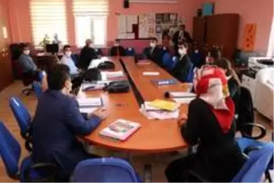 Kaymakamı Dağ'ın okul ziyaretleri Kaymakamı Dağ'ın okul ziyaretleri