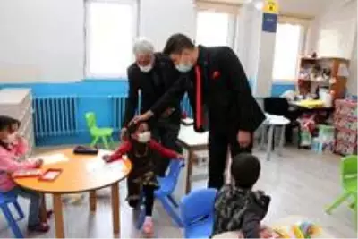 Kaymakamı Dağ'ın okul ziyaretleri Kaymakamı Dağ'ın okul ziyaretleri