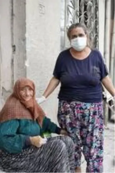 Son dakika haberleri! Kontrolden çıkan otobüs, evlere çarpıp durabildi: 6 yaralı (2) Son dakika haberleri! Kontrolden çıkan otobüs, evlere çarpıp durabildi: 6 yaralı (2)