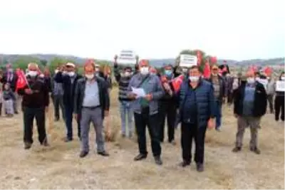 Kurulmak istenen hindi çiftliğine iki mahalle halkı karşı çıktı Kurulmak istenen hindi çiftliğine iki mahalle halkı karşı çıktı
