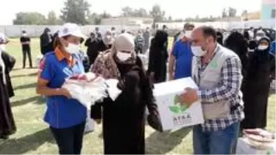 - Kuveytli hayırseverlerden Suriye'ye 5 tır insani yardım - Kuveytli hayırseverlerden Suriye'ye 5 tır insani yardım