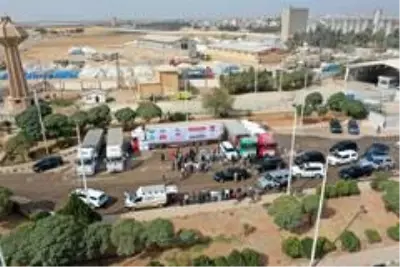 - Kuveytli hayırseverlerden Suriye'ye 5 tır insani yardım - Kuveytli hayırseverlerden Suriye'ye 5 tır insani yardım