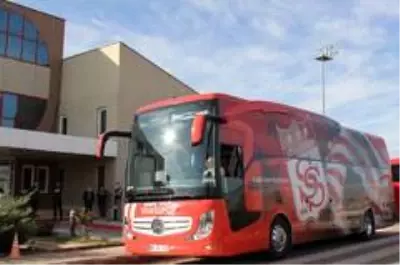 Demir Grup Sivasspor, Villarreal maçı için İspanya'ya gitti (2) Demir Grup Sivasspor, Villarreal maçı için İspanya'ya gitti (2)
