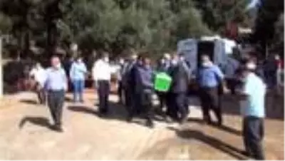Son dakika haberi | Okul yerine mezara gittiler Son dakika haberi | Okul yerine mezara gittiler