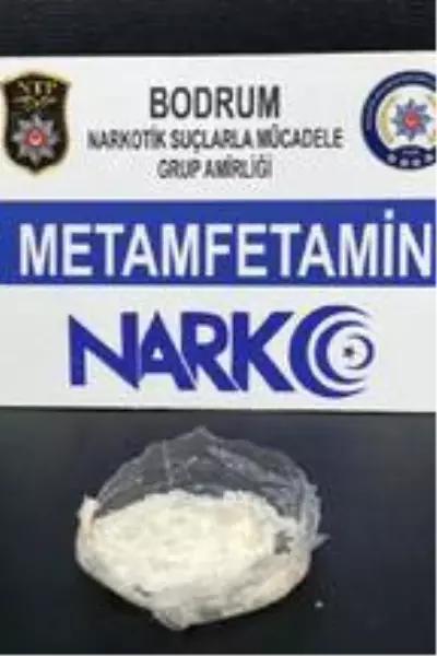 Son dakika haber | Otomobilde uyuşturucuya gözaltı Son dakika haber | Otomobilde uyuşturucuya gözaltı