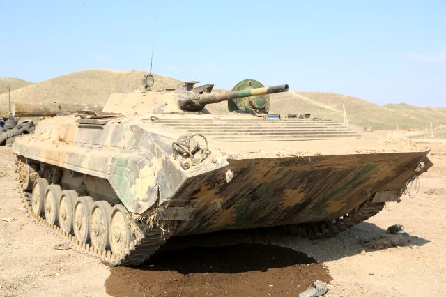 Paşinyan 'Herkes silahına sarılmalı' derken Azerbaycan ordusu, Karabağ cephesinde çok sayıda tank ele geçirdi