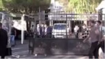 Son dakika haberi... Tahir Elçi'nin öldürülmesi ve iki polisin şehit edilmesine ilişkin dava Son dakika haberi... Tahir Elçi'nin öldürülmesi ve iki polisin şehit edilmesine ilişkin dava