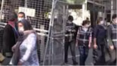 Son dakika haberi... Tahir Elçi'nin öldürülmesi ve iki polisin şehit edilmesine ilişkin dava Son dakika haberi... Tahir Elçi'nin öldürülmesi ve iki polisin şehit edilmesine ilişkin dava