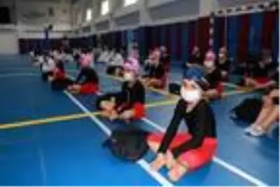 Türk ve Suriyeli çocuklar sosyal etkinliklerle kaynaşıyor Türk ve Suriyeli çocuklar sosyal etkinliklerle kaynaşıyor