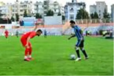 Ümraniyespor: 4-2 Ümraniyespor: 4-2