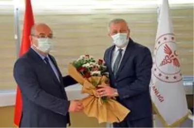 Yeni atanan İl Sağlık Müdürü göreve başladı Yeni atanan İl Sağlık Müdürü göreve başladı
