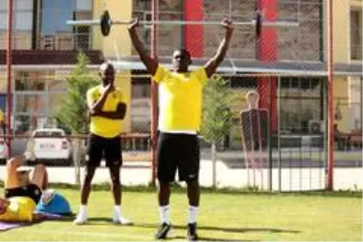 Yeni Malatyaspor, Gençlerbirliği'ne bileniyor Yeni Malatyaspor, Gençlerbirliği'ne bileniyor