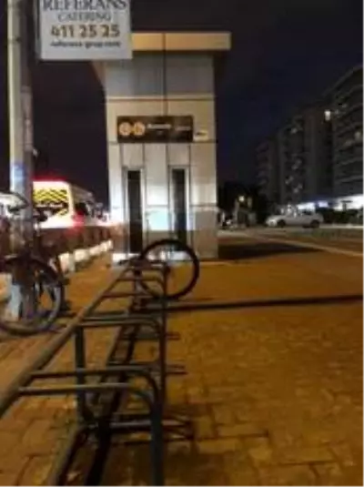 Yürüyüşün ardından bisikletini bu şekilde buldu Yürüyüşün ardından bisikletini bu şekilde buldu