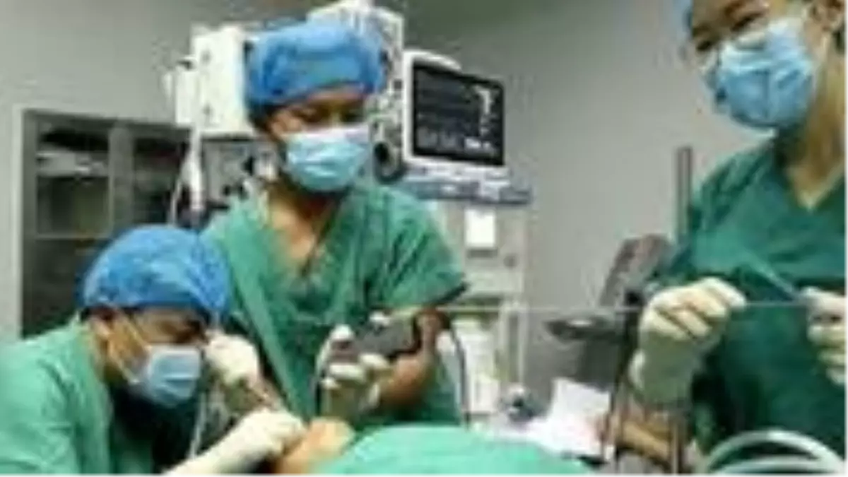 5 yaşındaki çocuğun boğazından canlı solucan çıkarıldı! Bir yıldır midesinde yaşıyormuş