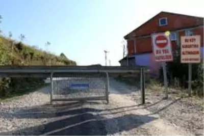 589 nüfuslu köy karantinaya alındı, giriş ve çıkışlar kapatıldı 589 nüfuslu köy karantinaya alındı, giriş ve çıkışlar kapatıldı