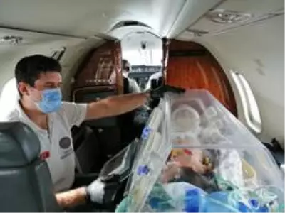 Ambulans uçakla bir günde iki bebek operasyonu Ambulans uçakla bir günde iki bebek operasyonu
