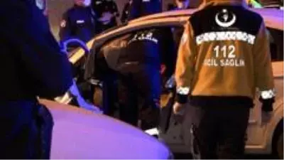 Ankara'da 2 araç kafa kafaya çarpıştı: 1'i ağır 5 yaralı Ankara'da 2 araç kafa kafaya çarpıştı: 1'i ağır 5 yaralı