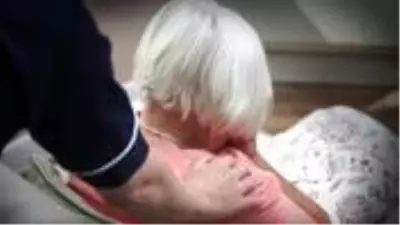 Avustralya'da yapılan araştırmaya göre bakımevlerindeki yaşlılar cinsel tacize uğruyor Avustralya'da yapılan araştırmaya göre bakımevlerindeki yaşlılar cinsel tacize uğruyor