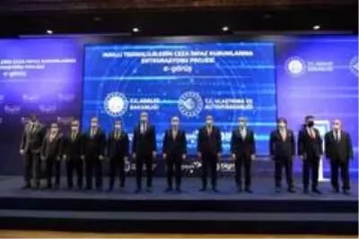 Son dakika haberi... Bakan Karaismailoğlu: 'Yüz yüze ziyaret yapamayan hükümlü yakınları için uzaktan görüşme imkanı tanınacak' Son dakika haberi... Bakan Karaismailoğlu: 'Yüz yüze ziyaret yapamayan hükümlü yakınları için uzaktan görüşme imkanı tanınacak'