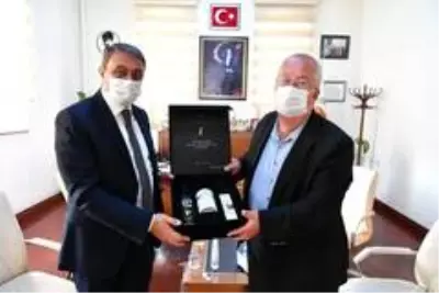 Balıkesir Valisi Şıldak Gömeç'i ziyaret etti Balıkesir Valisi Şıldak Gömeç'i ziyaret etti