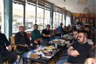 Başkan Geylani gazetecilerle bir araya geldi Başkan Geylani gazetecilerle bir araya geldi