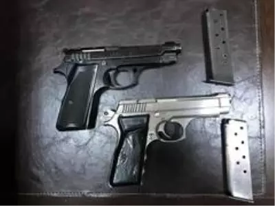 Bitlis'te uyuşturucu ve silah ele geçirildi Bitlis'te uyuşturucu ve silah ele geçirildi