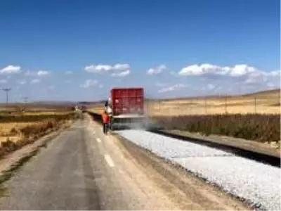 Büyükşehir'den ilçelere geniş ve konforlu yollar Büyükşehir'den ilçelere geniş ve konforlu yollar