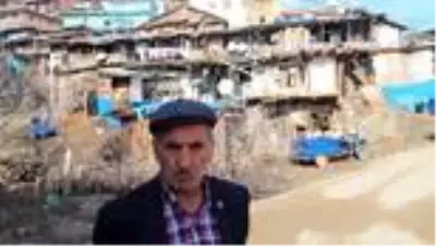 Demirci'nin otantik evleri fotoğrafçıların ilgisini çekiyor Demirci'nin otantik evleri fotoğrafçıların ilgisini çekiyor