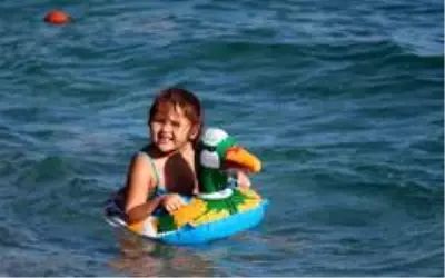 Yağmur ve fırtınaya yerini deniz keyfine bıraktı Yağmur ve fırtınaya yerini deniz keyfine bıraktı