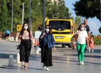Yağmur ve fırtınaya yerini deniz keyfine bıraktı Yağmur ve fırtınaya yerini deniz keyfine bıraktı