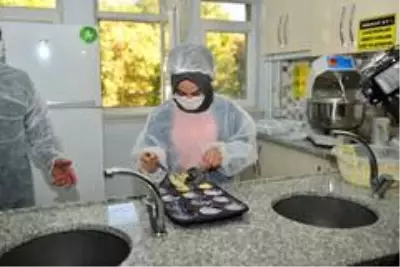 Elazığ'da çölyak hastası öğrenciler için' Glütensiz' ürünler üretilmeye başlandı' Elazığ'da çölyak hastası öğrenciler için' Glütensiz' ürünler üretilmeye başlandı'