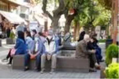 150 kişiyi koronaya kurban veren kentimizde tedbirlere uyulmaması korkutuyor 150 kişiyi koronaya kurban veren kentimizde tedbirlere uyulmaması korkutuyor