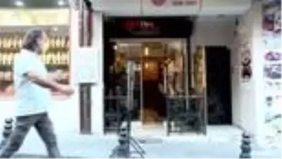 Genç müzisyenin 'közde mantı'sı gitar tınılarıyla damakları tatlandırıyor Genç müzisyenin 'közde mantı'sı gitar tınılarıyla damakları tatlandırıyor
