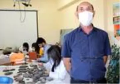 İremir Höyüğü'nde 5 bin yıl öncesine ait yaşam izleri inceleniyor İremir Höyüğü'nde 5 bin yıl öncesine ait yaşam izleri inceleniyor