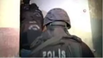 Son dakika haberi: İstanbul'da DAEŞ operasyonu Son dakika haberi: İstanbul'da DAEŞ operasyonu