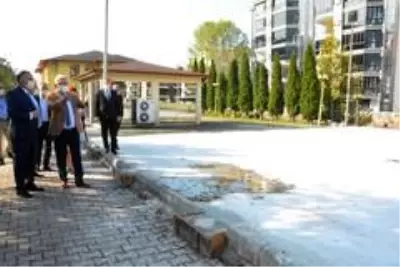 Kdz. Ereğli Belediyesi halı saha yapıyor Kdz. Ereğli Belediyesi halı saha yapıyor