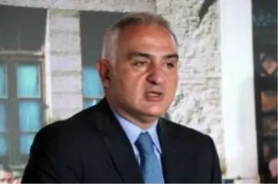 Kültür ve Turizm Bakanı Ersoy, Bolu'nun turizm merkezlerini havadan inceledi Kültür ve Turizm Bakanı Ersoy, Bolu'nun turizm merkezlerini havadan inceledi