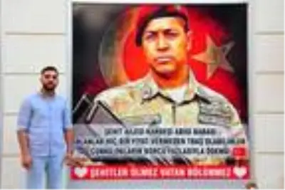 Son dakika haberleri | Manisalı berber, şehit ailelerini ücretsiz tıraş ediyor Son dakika haberleri | Manisalı berber, şehit ailelerini ücretsiz tıraş ediyor