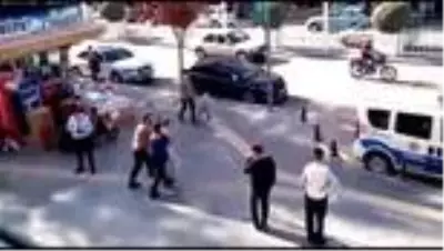 Son dakika haberleri | Maske takmayan şahıs ceza yememek için polisten kaçmaya çalıştı Son dakika haberleri | Maske takmayan şahıs ceza yememek için polisten kaçmaya çalıştı