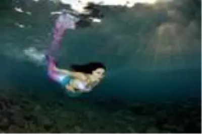 Melike, 5 yıldır su altı modelliği yapıyor Melike, 5 yıldır su altı modelliği yapıyor