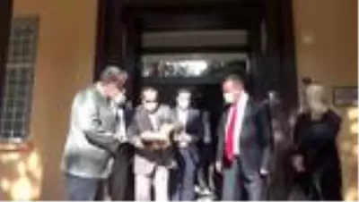 MHP İl Başkanı Kocacan mazbatasını aldı MHP İl Başkanı Kocacan mazbatasını aldı