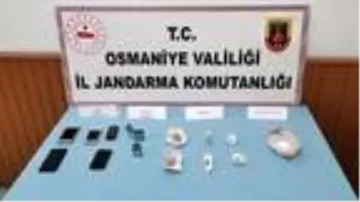 Son dakika haberleri! Otomobilde uyuşturucularla yakalanan 2 kişiye gözaltı Son dakika haberleri! Otomobilde uyuşturucularla yakalanan 2 kişiye gözaltı