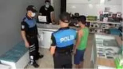 Son dakika... Polisten, maske, mesafe, kadına şiddet ve dolandırıcılık uyarısı Son dakika... Polisten, maske, mesafe, kadına şiddet ve dolandırıcılık uyarısı